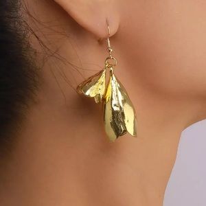 Gold Bell Flower Earrings
